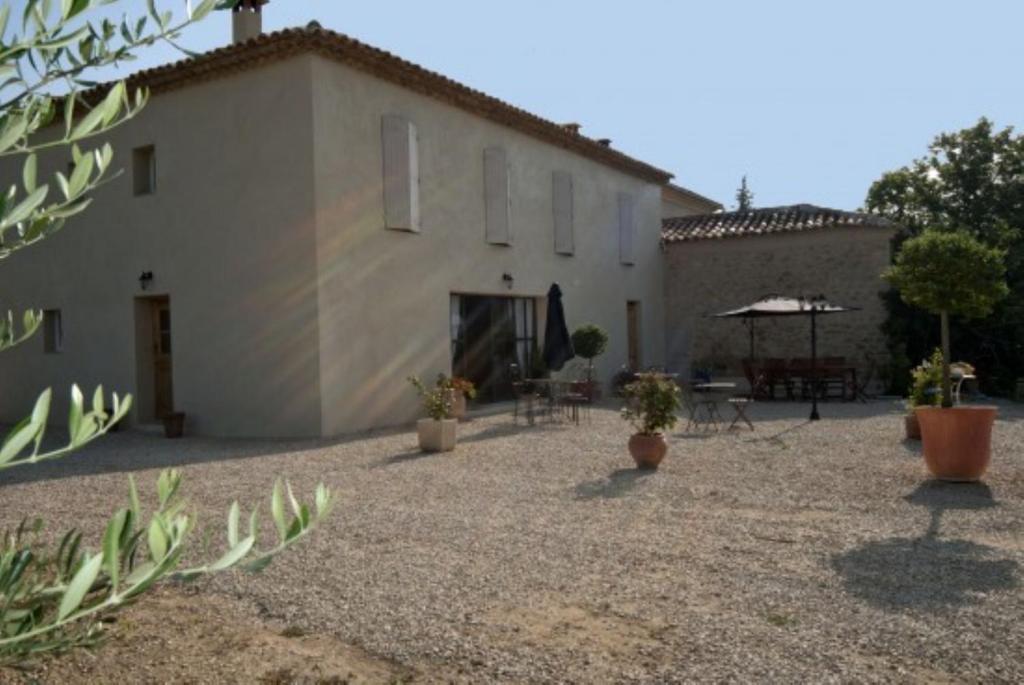 Maison D'Hotes Bastide St Victor A 2,5 Kilometres De Lourmarin Puyvert Oda fotoğraf